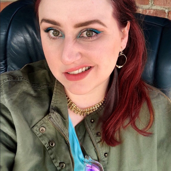 Meet your Posher, Kat! =^-.-^= - Picture 3 of 9